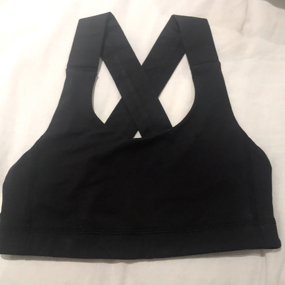 Lululemon small black bra
